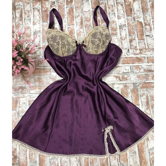 Ambrielle Other - Vintage Ambrielle Plum Satin Babydoll Lingerie Trim Lace SZ Large Lightly Padded